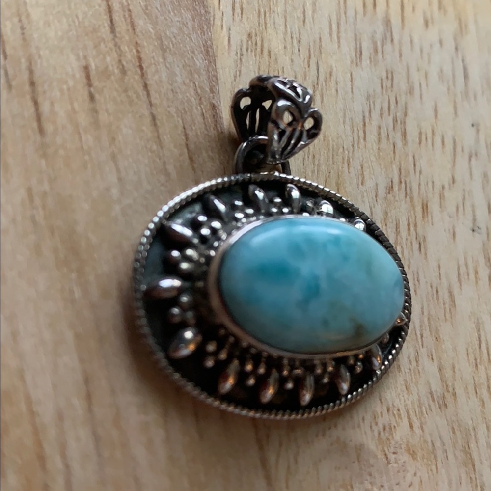 Turquoise Pendant - Picture 2 of 5